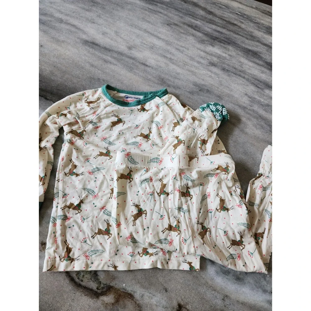 Magnetic Me Reindeer Holiday Christmas Pajama Set‎ 9-12 Months Modal PJs Kids